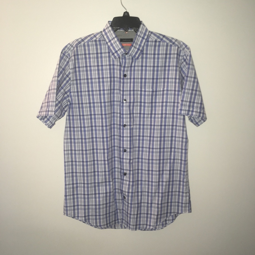 EUC. Men’s Dress Shirt.